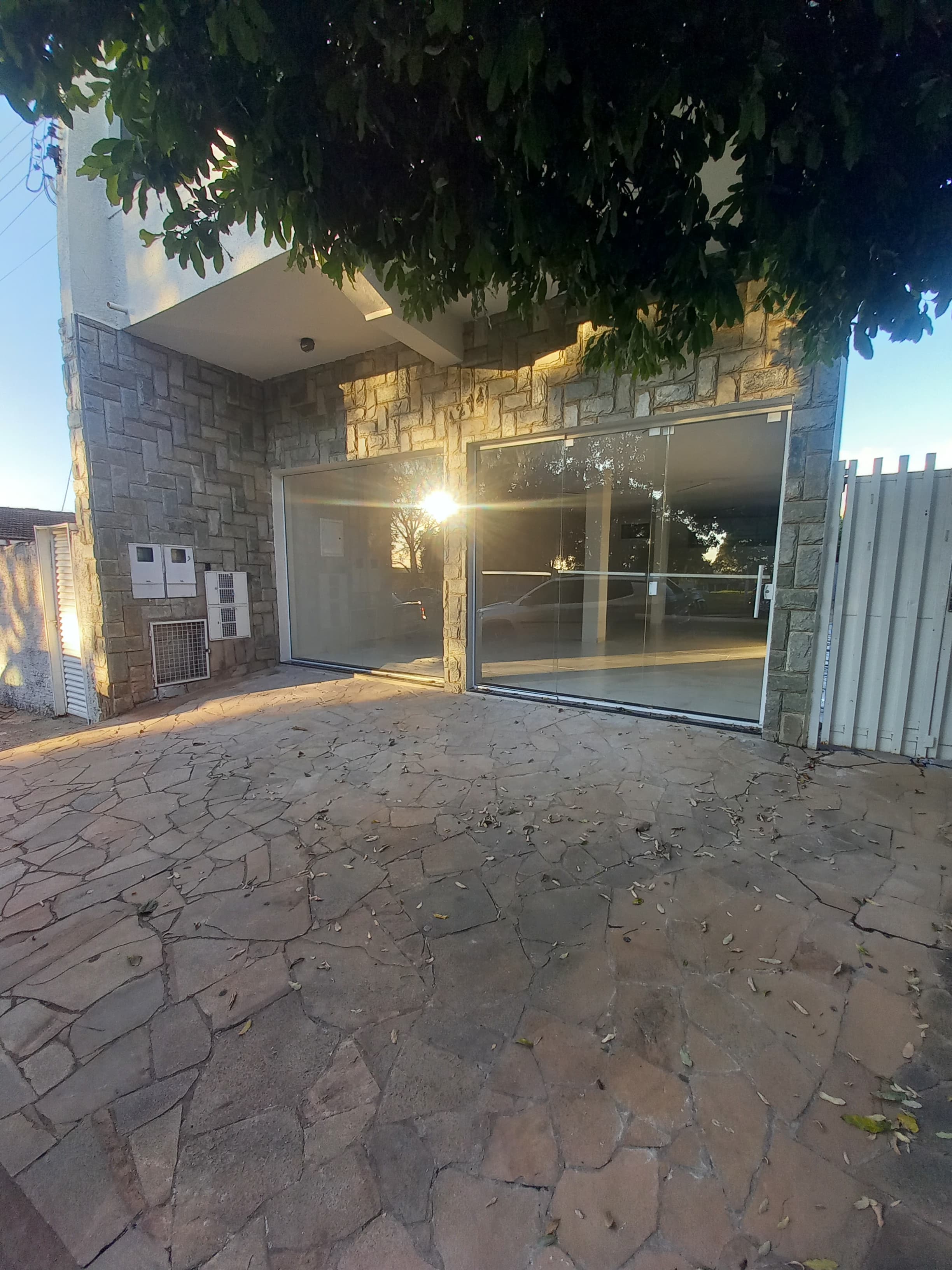 SALA COMERCIAL - JARDIM SÃO DOMINGOS.