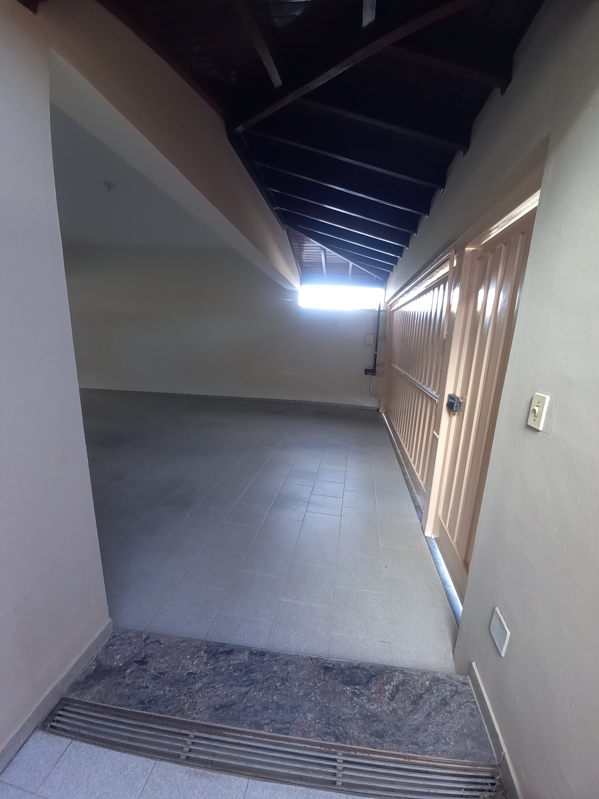 CASA PARA LOCAÇÃO - JARDIM SÃO JOSÉ