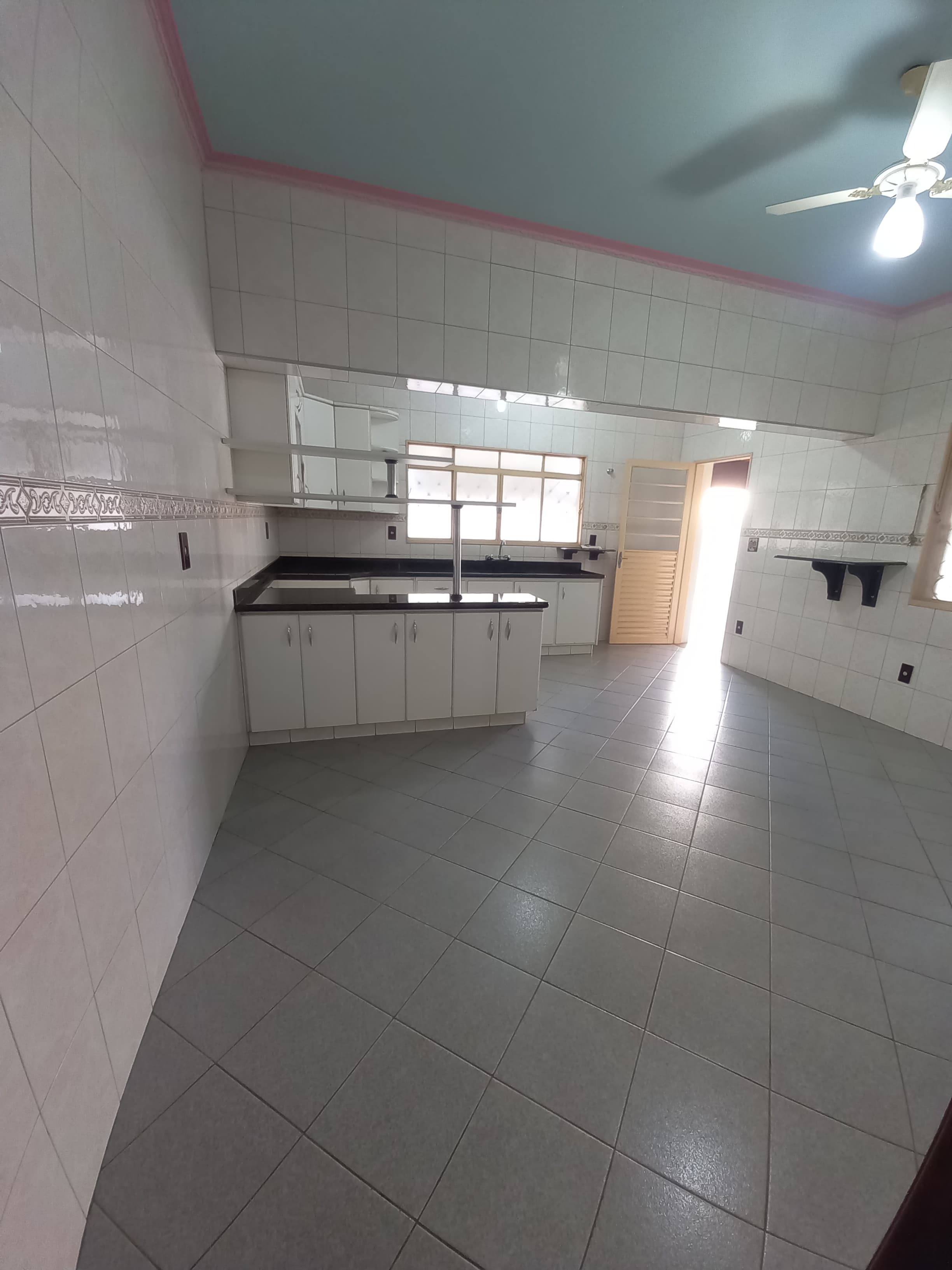 CASA PARA LOCAÇÃO - JARDIM SÃO JOSÉ