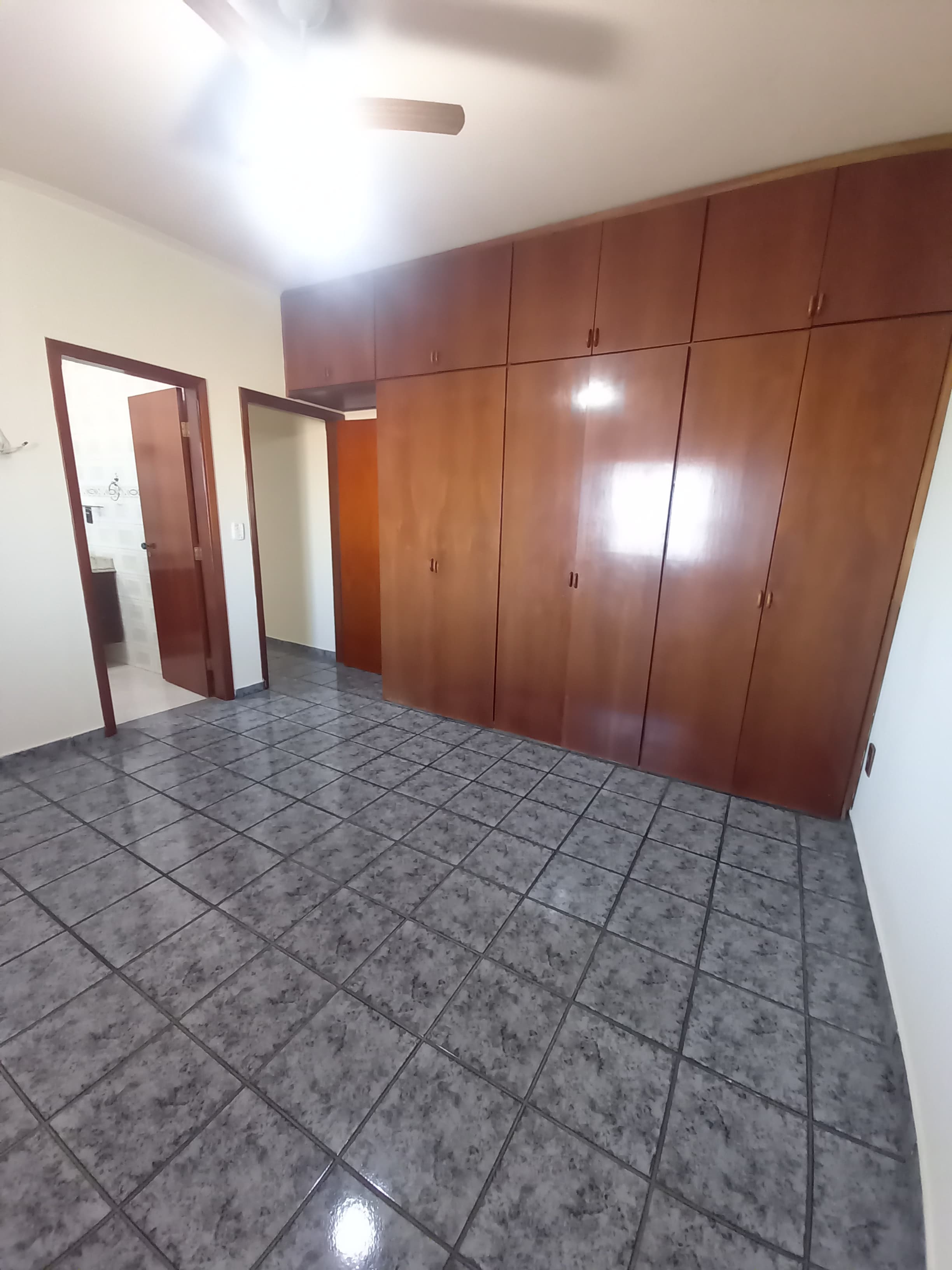 CASA PARA LOCAÇÃO - JARDIM SÃO JOSÉ