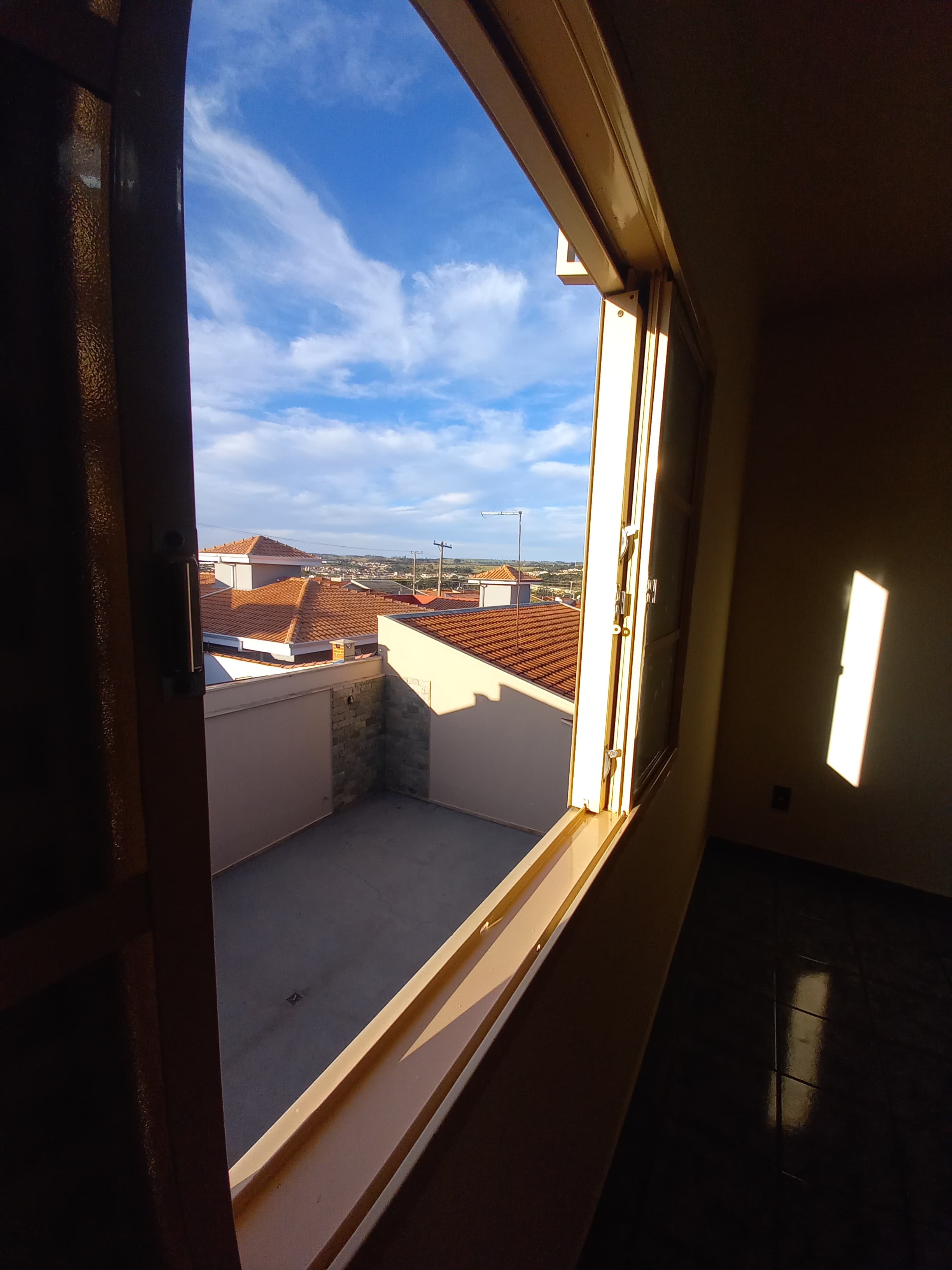 CASA PARA LOCAÇÃO - JARDIM SÃO JOSÉ