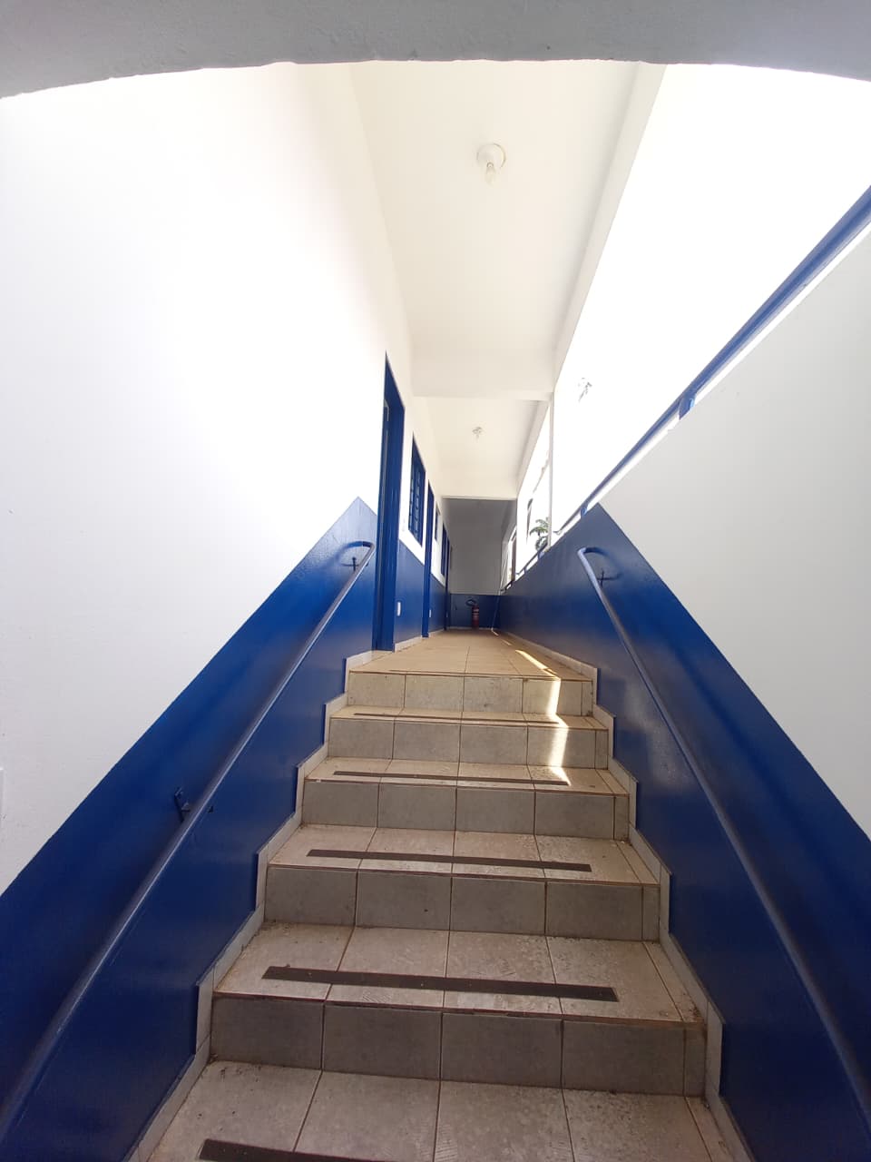 SALA COMERCIAL PARA LOCAÇÃO - CENTRO.