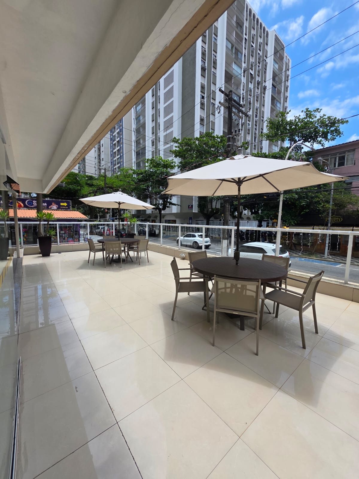 APARTAMENTO A VENDA - GUARUJÁ 
