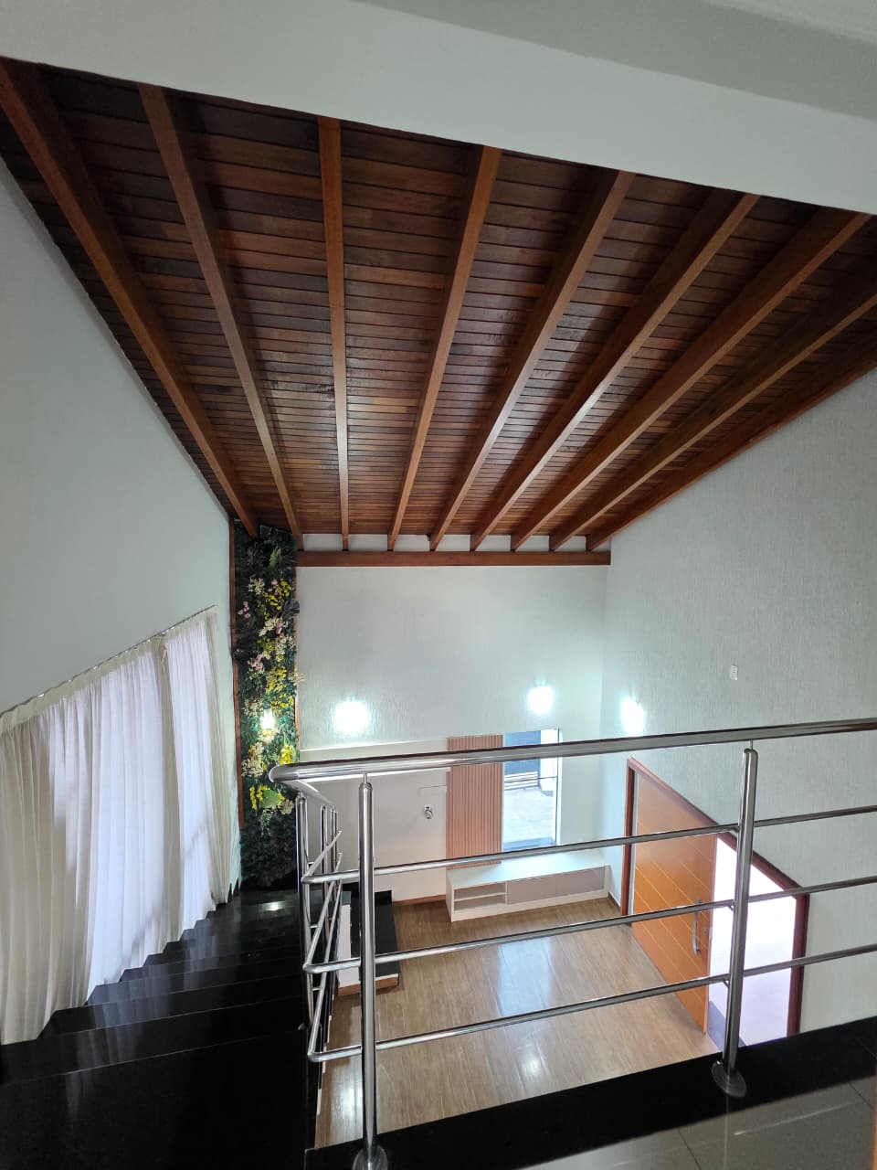 Imóvel de Alto Padrão com Piscina Privativa e Espaço Gourmet