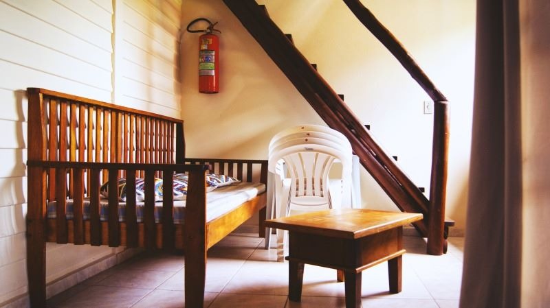 Chalés a venda com varanda e churrasqueira no Balneário Uirapuru em Itapoá-SC, por R$ 1.290.000,00