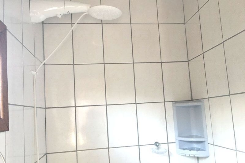 Chalés a venda com varanda e churrasqueira no Balneário Uirapuru em Itapoá-SC, por R$ 1.290.000,00