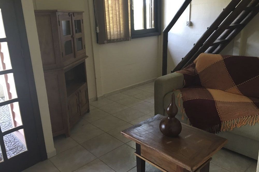 Chalés a venda com varanda e churrasqueira no Balneário Uirapuru em Itapoá-SC, por R$ 1.290.000,00