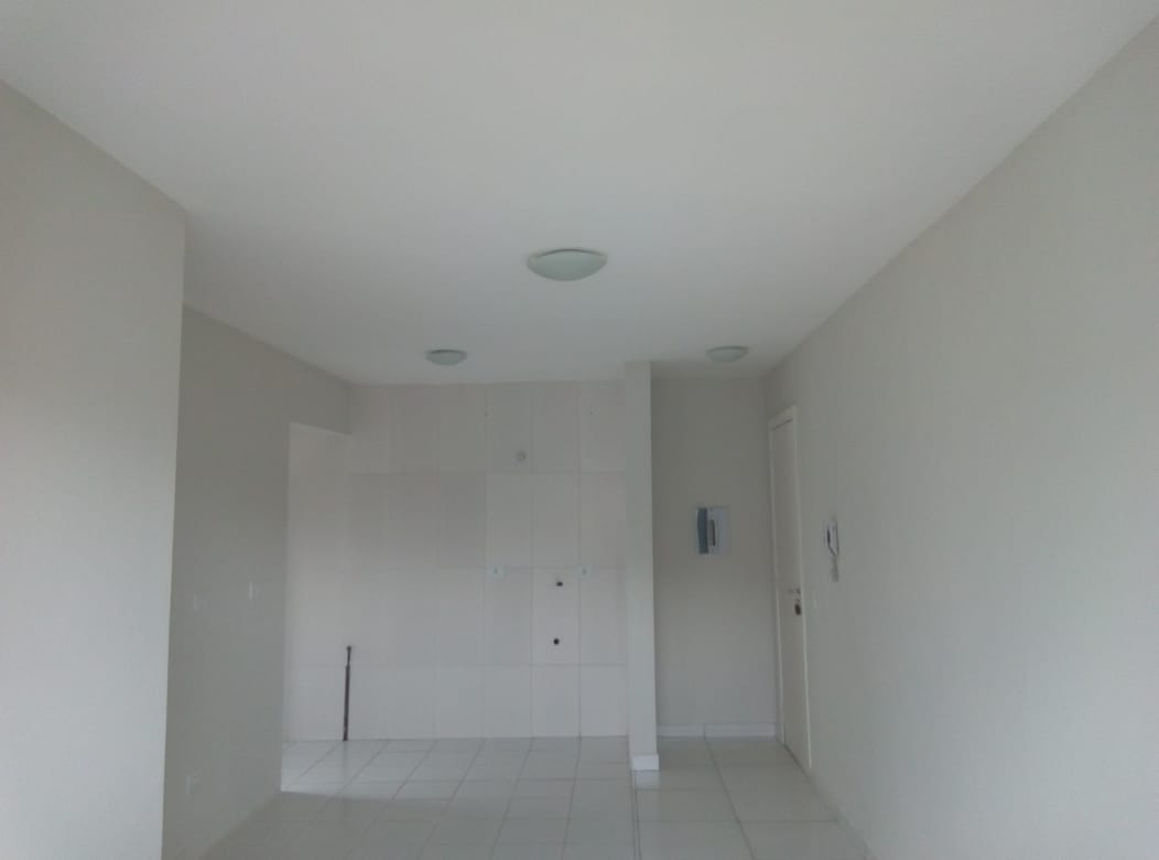  Apartamento 3 quartos no Condomínio Residencial Rodrigo Fadel a venda no bairro Parque dos Lagos, Colombo - PR, Valor de Venda R$ 199.000,00.