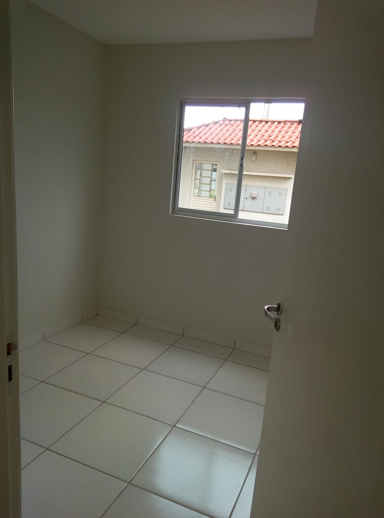  Apartamento 3 quartos no Condomínio Residencial Rodrigo Fadel a venda no bairro Parque dos Lagos, Colombo - PR, Valor de Venda R$ 199.000,00.