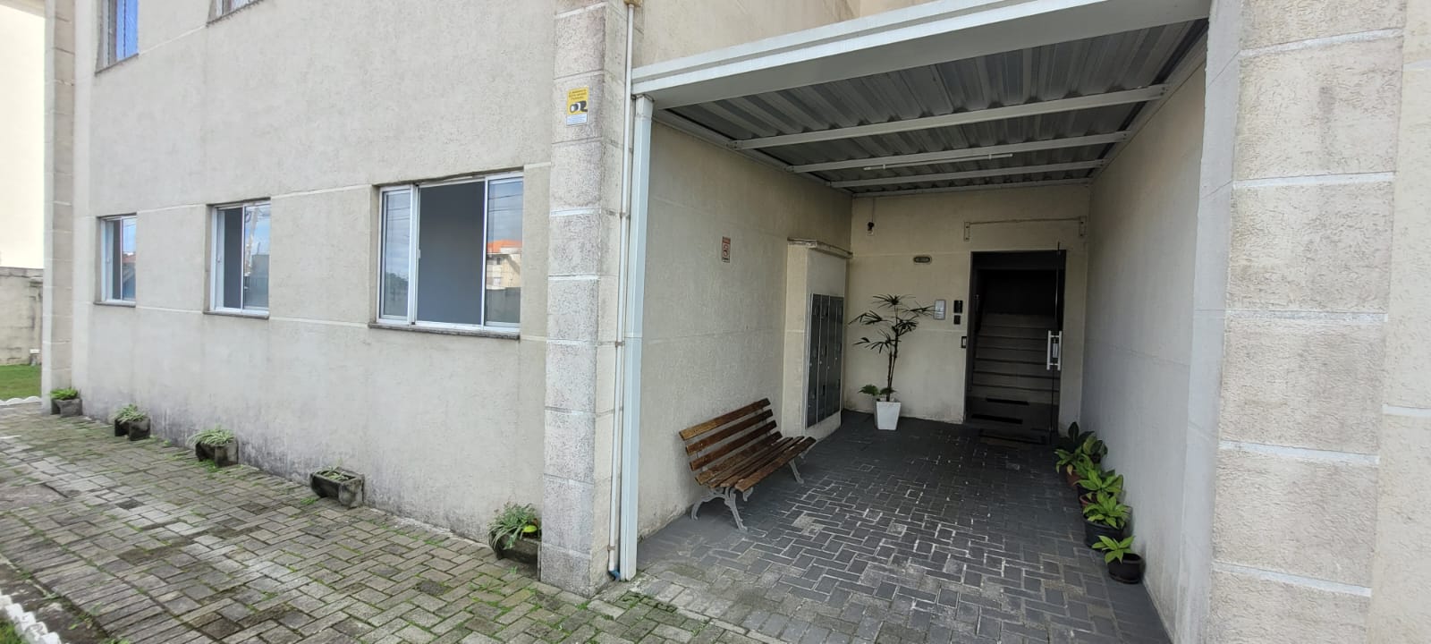 Apartamento 3 quartos no Condomínio Residencial Rodrigo Fadel a venda no bairro Parque dos Lagos, Colombo - PR, Valor de Venda R$ 199.000,00.
