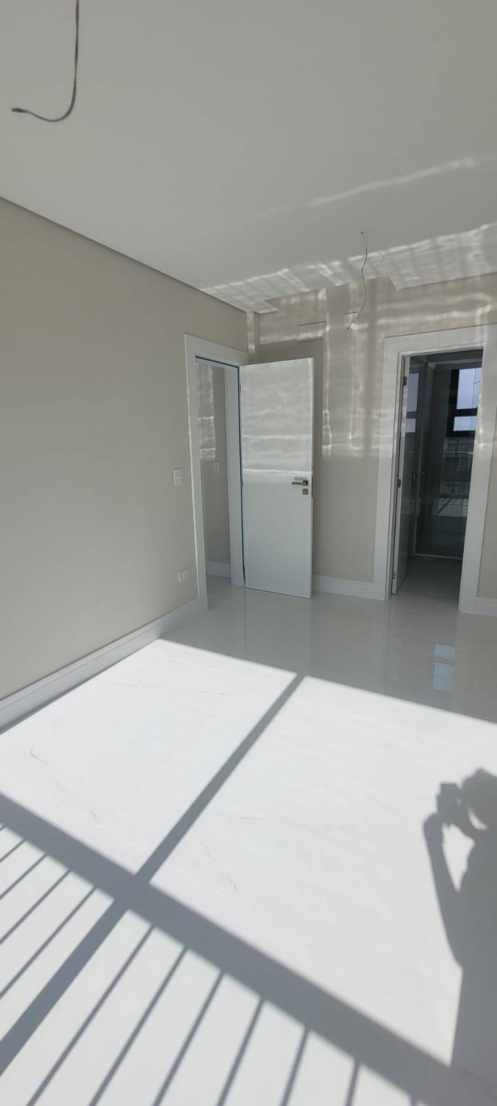 Apartamento 3 Quartos com Garden e Piscina a venda em Caioba, Matinhos - PR, Valor de Venda R$ 3.553.350,00