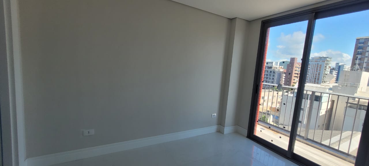Apartamento 3 Suites, Duplex com Piscina a venda em Caioba, Matinhos - PR, Valor de Venda R$ 3.993.680,00
