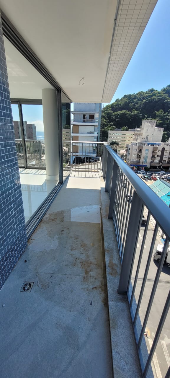 Apartamento 3 Suites, Duplex com Piscina a venda em Caioba, Matinhos - PR, Valor de Venda R$ 3.993.680,00