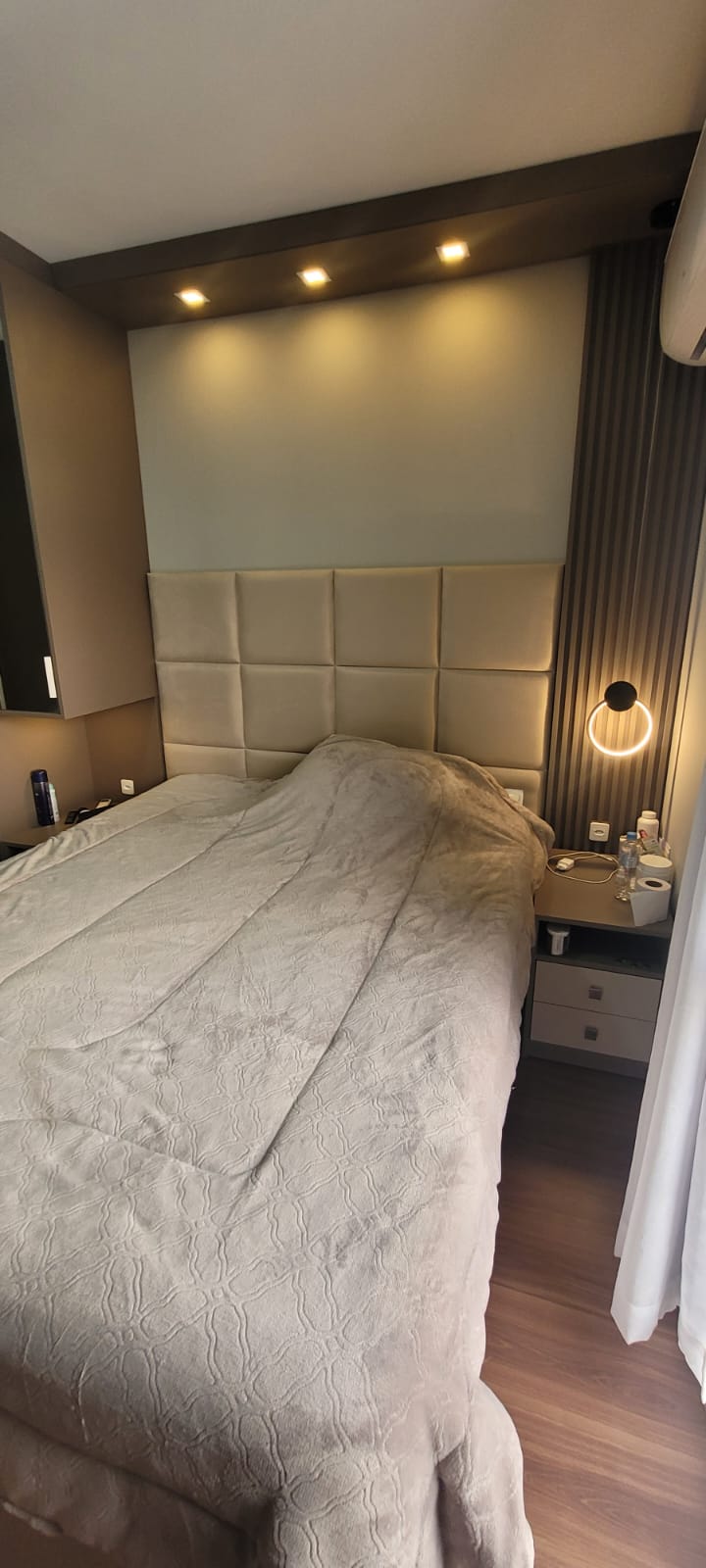 Sobrado 3 quartos sendo 1 suite a venda no bairro Novo Mundo, Curitiba - PR. Valor de Venda R$ 580.000,00