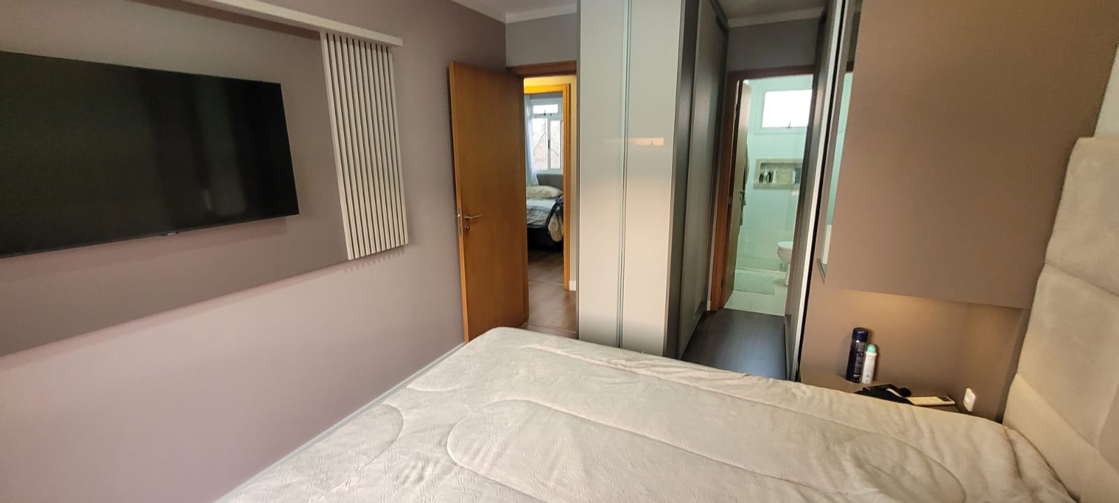 Sobrado 3 quartos sendo 1 suite a venda no bairro Novo Mundo, Curitiba - PR. Valor de Venda R$ 580.000,00