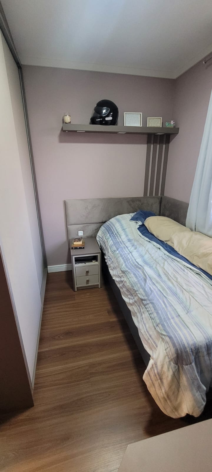 Sobrado 3 quartos sendo 1 suite a venda no bairro Novo Mundo, Curitiba - PR. Valor de Venda R$ 580.000,00
