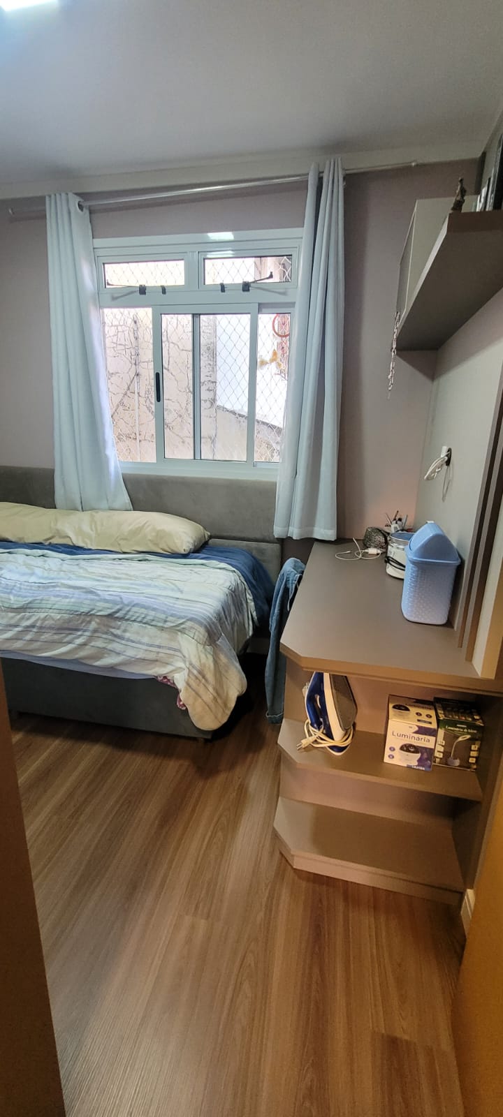 Sobrado 3 quartos sendo 1 suite a venda no bairro Novo Mundo, Curitiba - PR. Valor de Venda R$ 580.000,00
