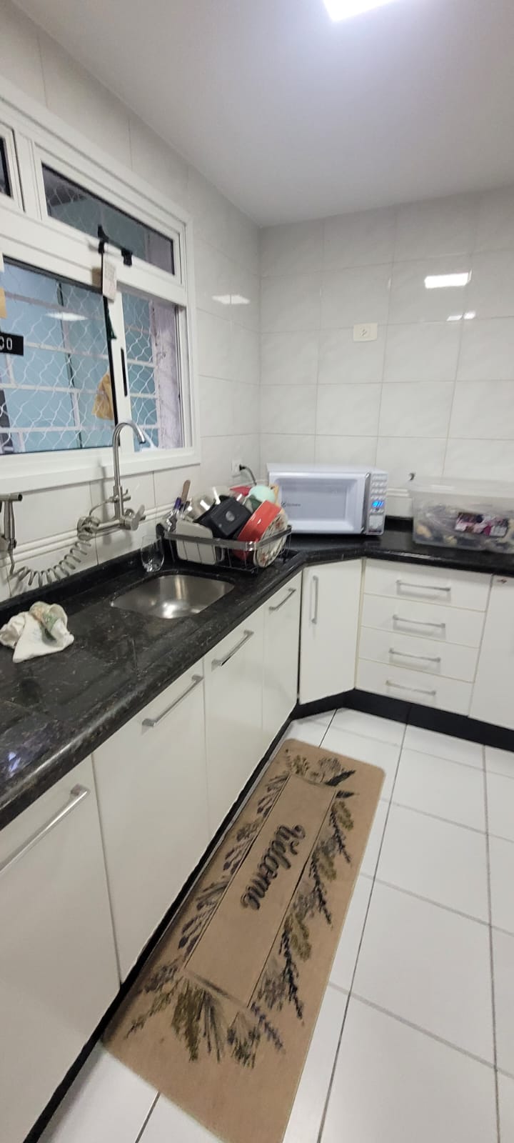 Sobrado 3 quartos sendo 1 suite a venda no bairro Novo Mundo, Curitiba - PR. Valor de Venda R$ 580.000,00