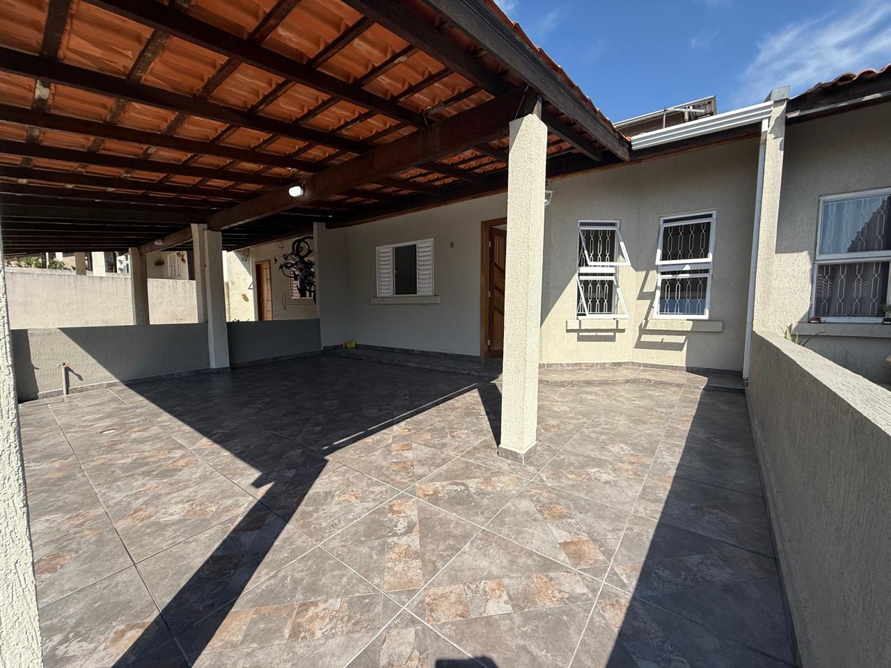 Casa 3 Quartos a venda no Condominio Rio Prata, no Bairro Colonia Rio Grande em São José dos Pinhais. Valor de Venda R$ 369.000,00