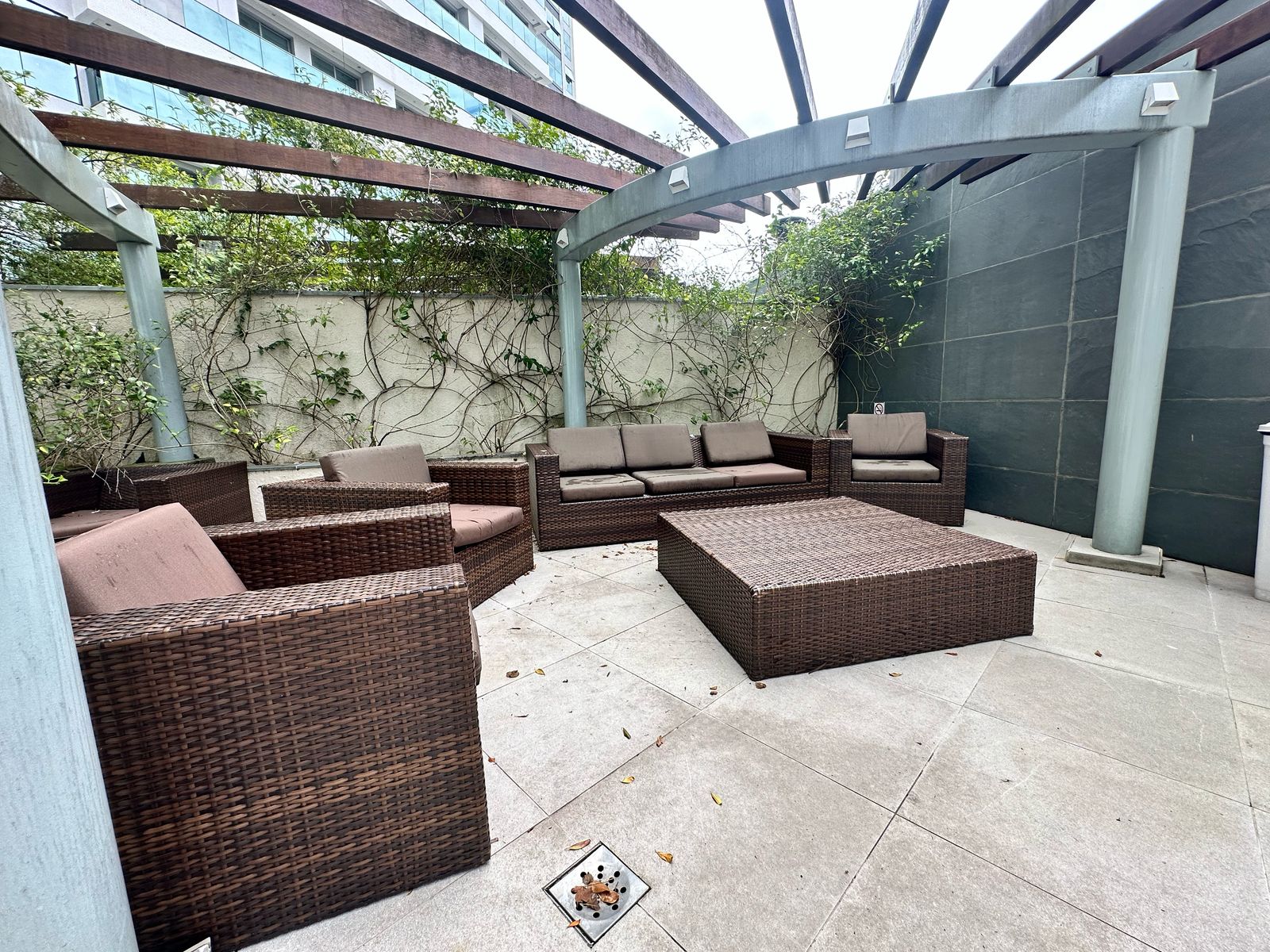 Sala comercial à venda Edifício 7th Avenue Trinity e Chelsea no bairro Rebouças em Curitiba - PR, com 62M².  Valor de venda  R$ 480.000,00.