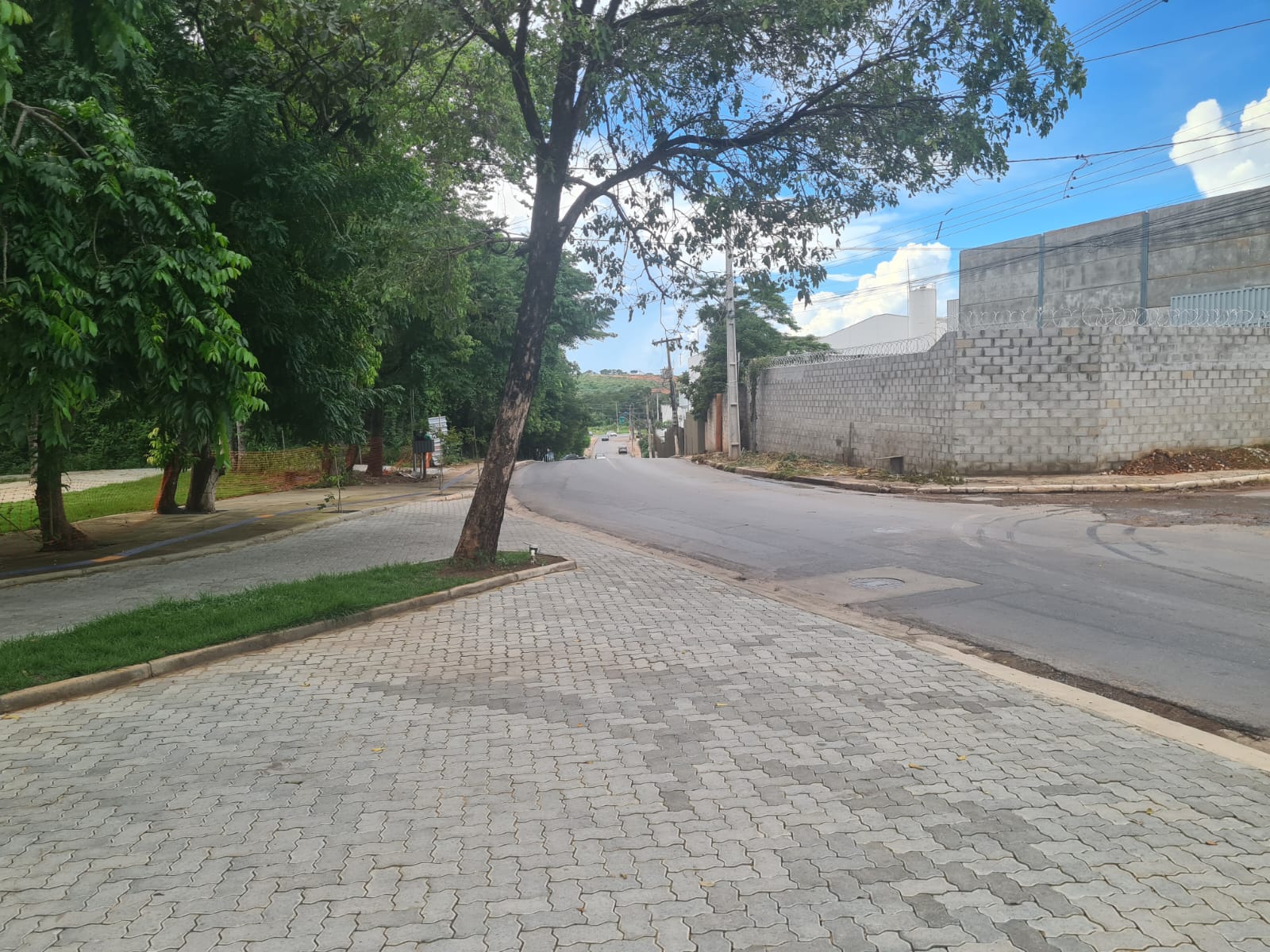 CONDOMINIO VIVER MAIS PARK CUIABÁ / APTO COM MOVEIS
