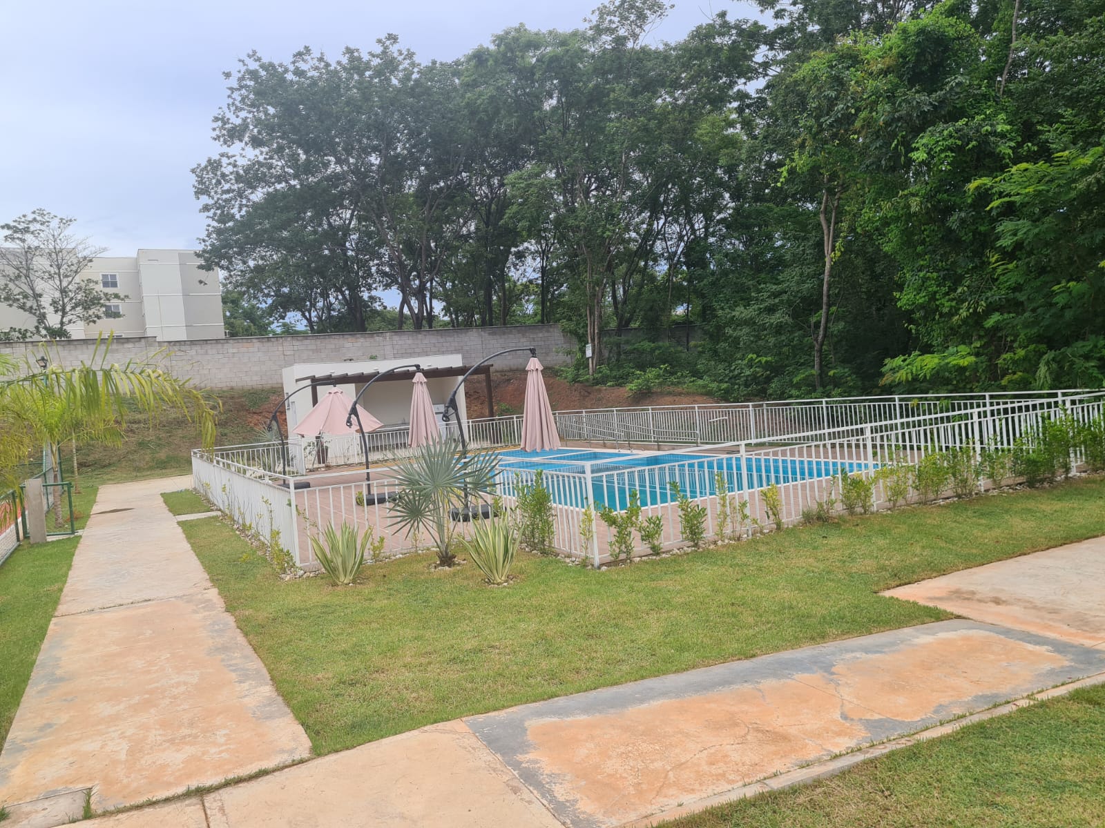 CONDOMINIO VIVER MAIS PARK CUIABÁ / APTO COM MOVEIS