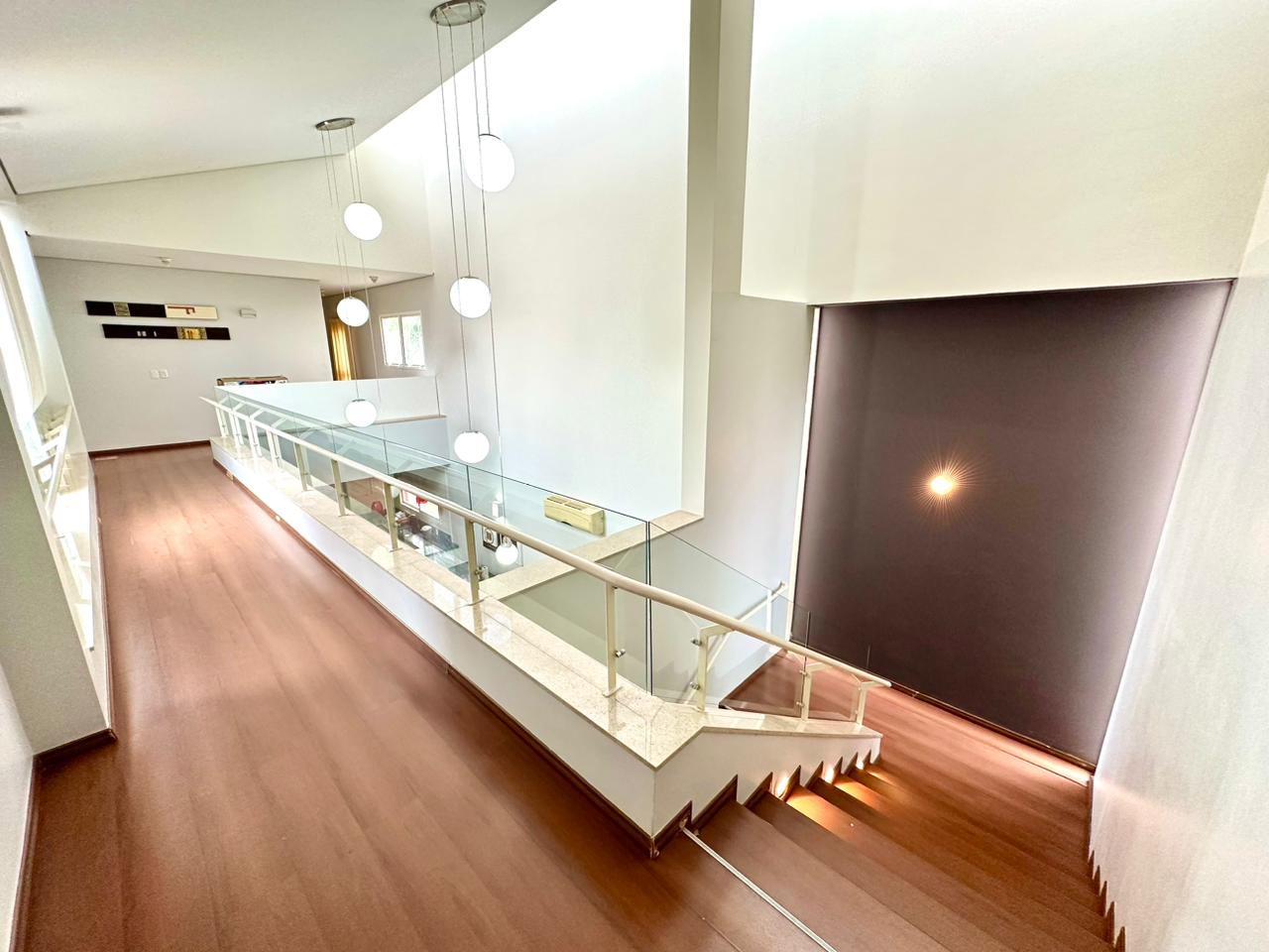  CASA DUPLEX Á VENDA NO CONDOMÍNIO  BELVEDERE 1