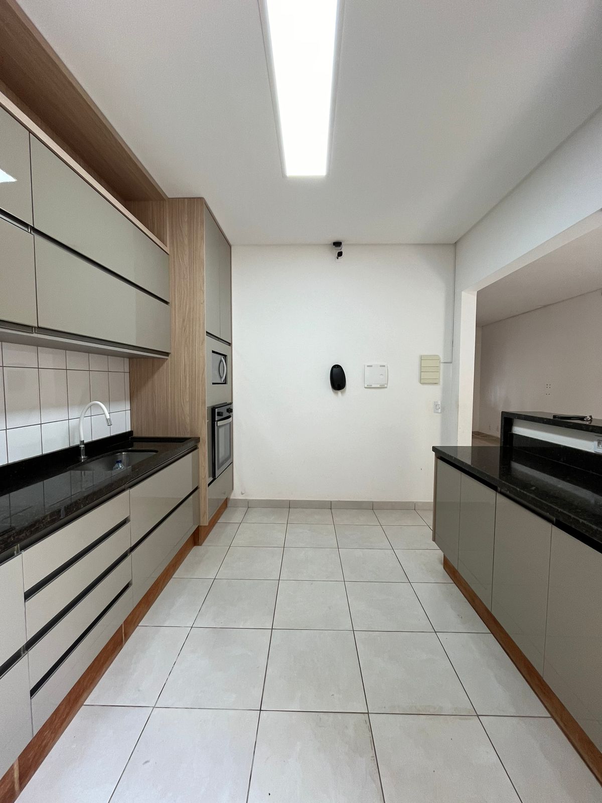 Sobrado em Condomínio 003/04