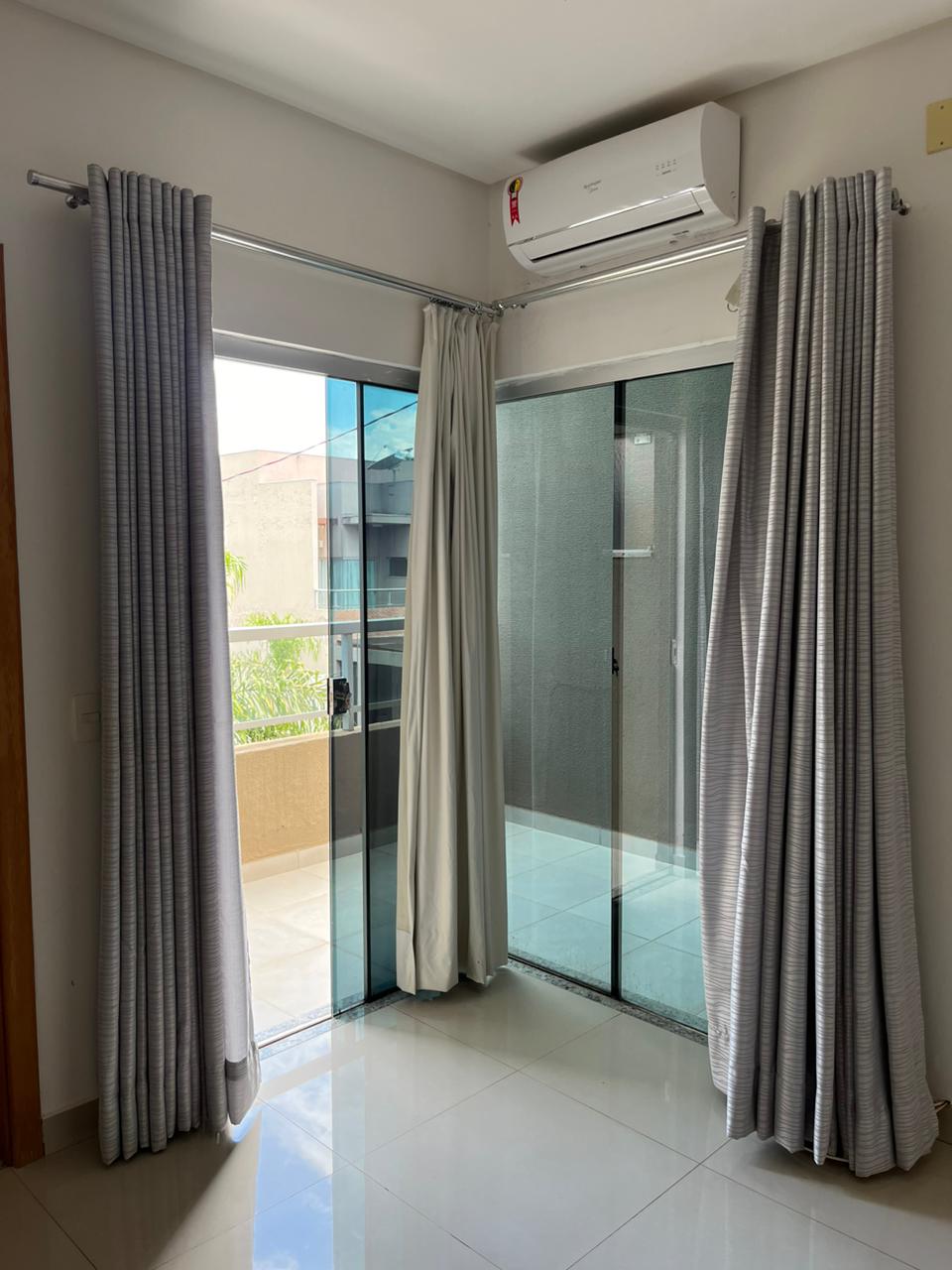 Sobrado em Condomínio 003/04