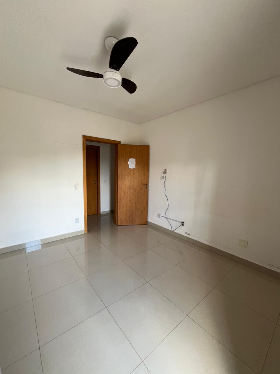 Sobrado em Condomínio 003/04