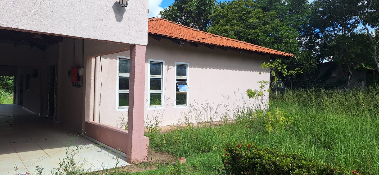 Linda Chácara em Condomínio no Área Rural de Cuiabá em Cuiabá MT