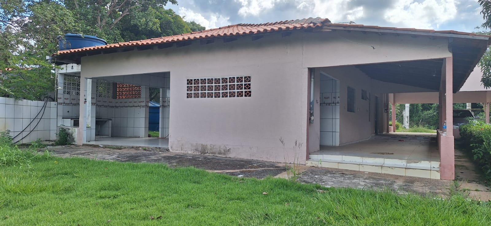 Linda Chácara em Condomínio no Área Rural de Cuiabá em Cuiabá MT