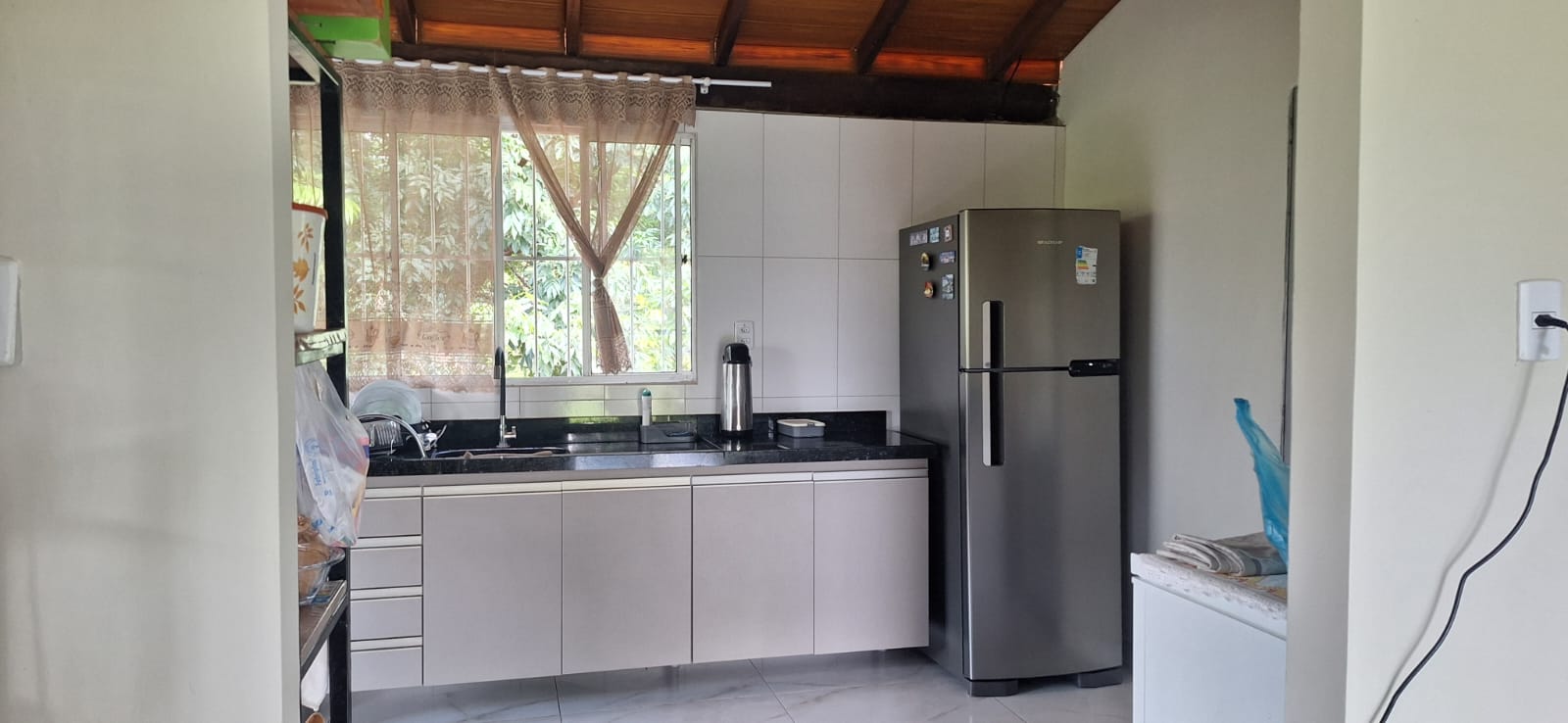 Aconchegante Chácara  à 28km  de Cuiabá -  MT