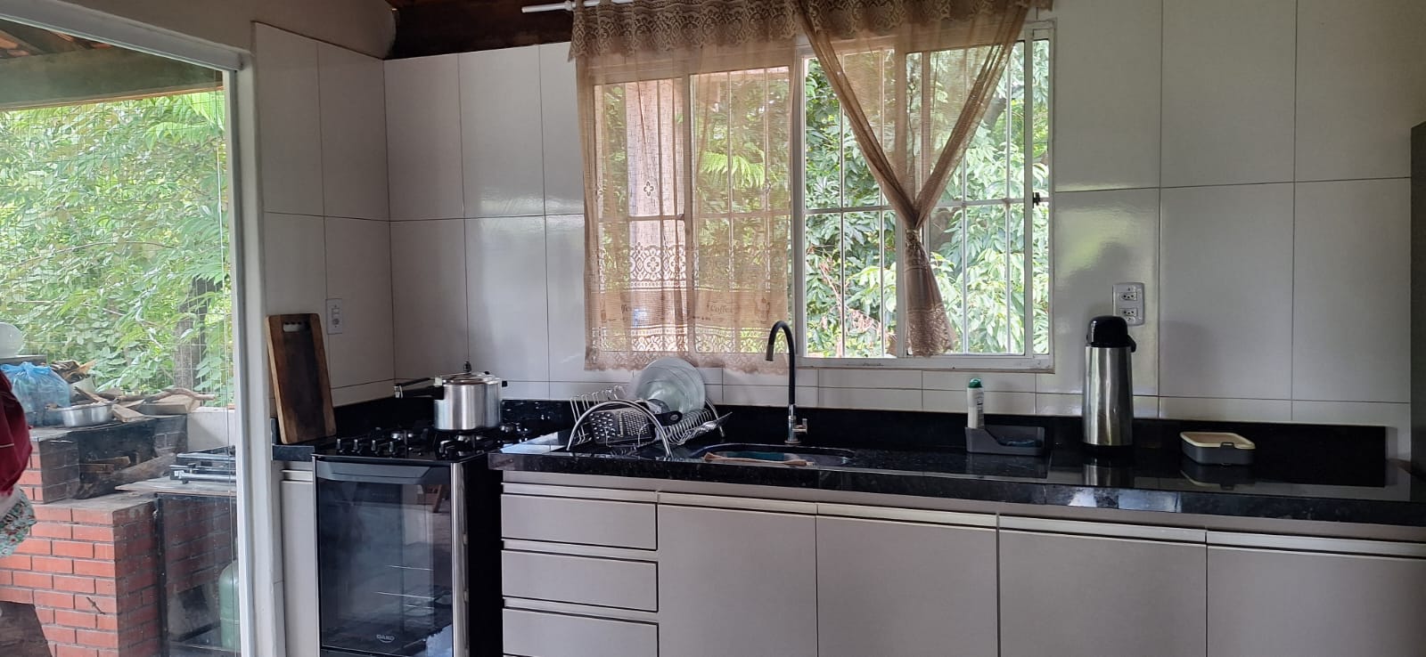 Aconchegante Chácara  à 28km  de Cuiabá -  MT