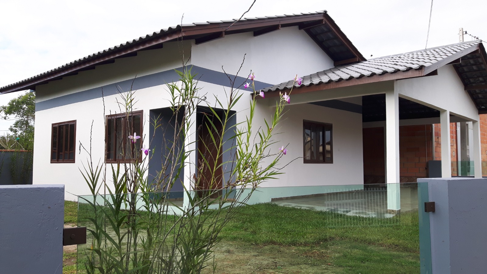 Casa e Galpão - Localização Estratégica