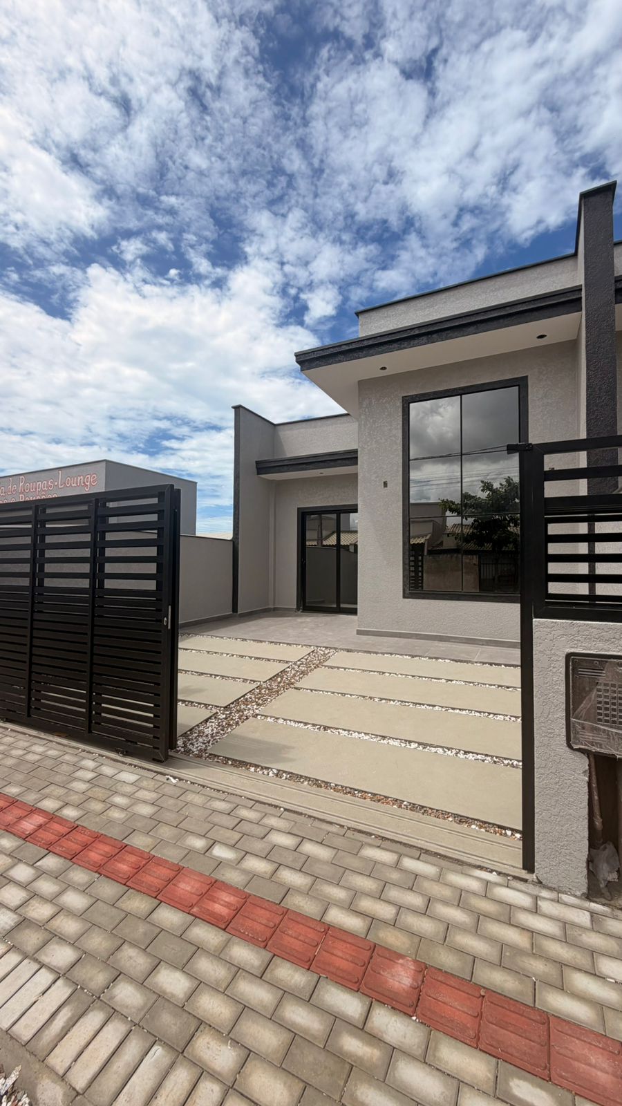 Casa Geminada - Venda
