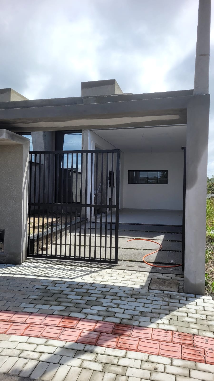 Casa Geminada - Venda