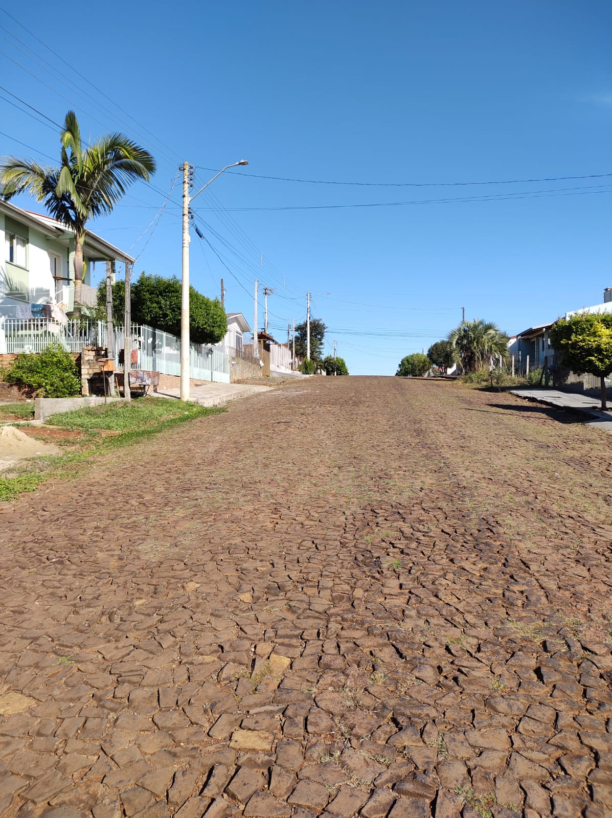Terreno á venda localizado no Bairro Maria Clara em Erechim/RS.