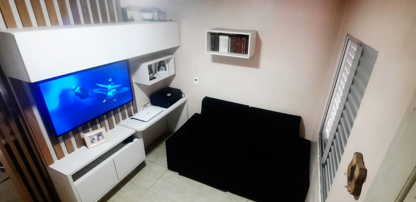 Casa e pavilhão a venda no Bairro Novo Atlântico