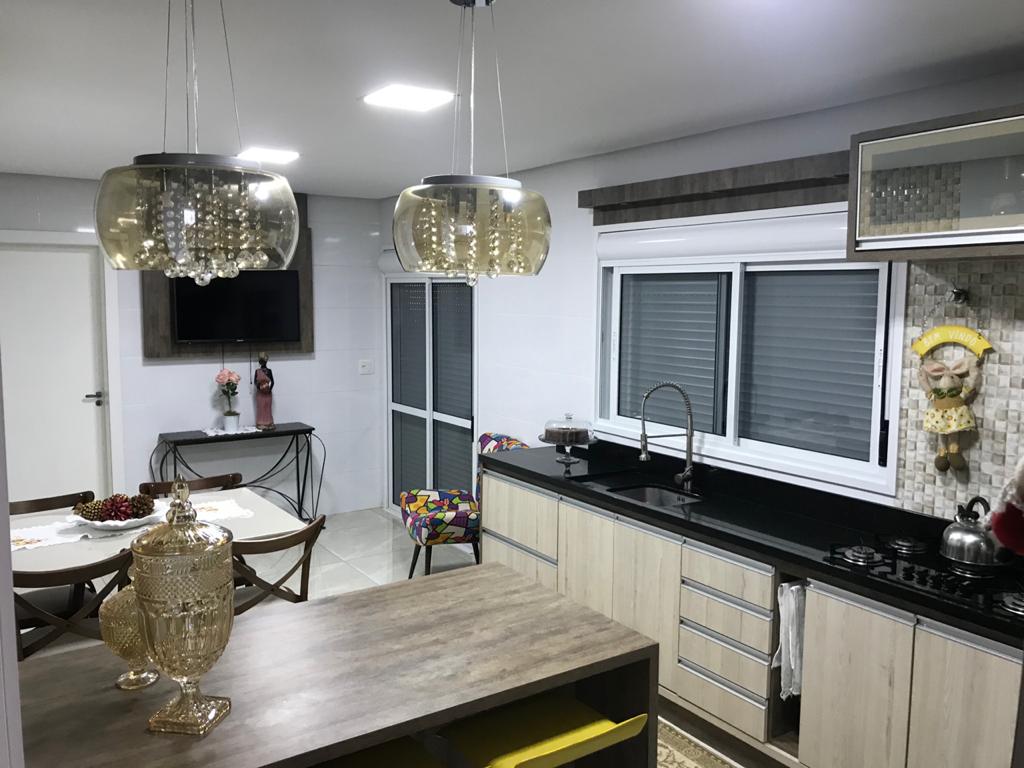 Casa de alto padrão a venda no Bairro José Bonifácii