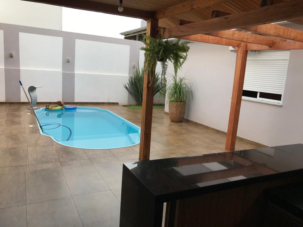 Casa de alto padrão a venda no Bairro José Bonifácii