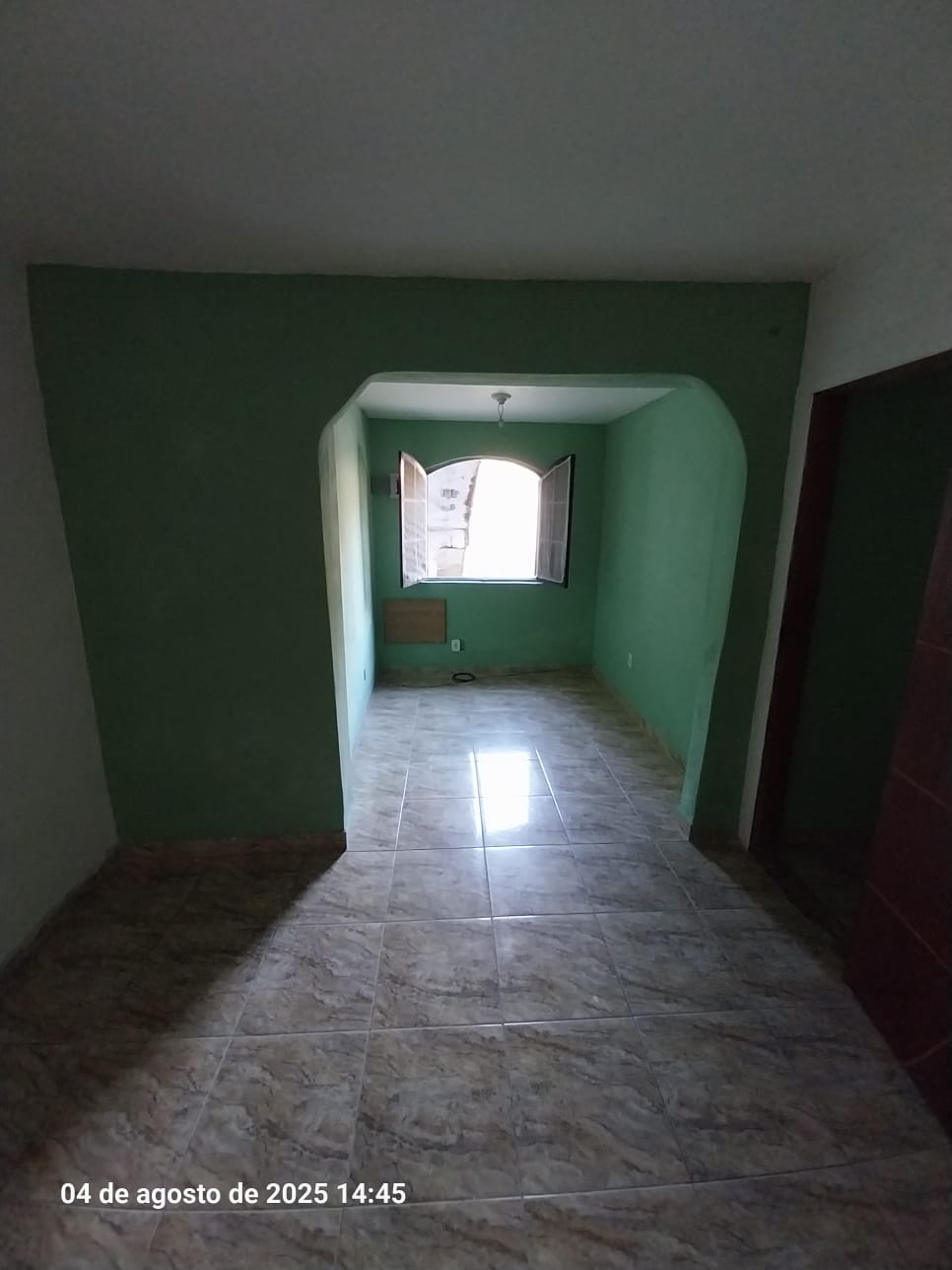 CASA NO BAIRRO ALMERINDA