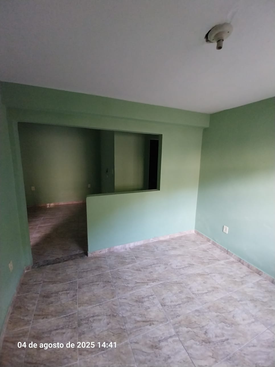 CASA NO BAIRRO ALMERINDA