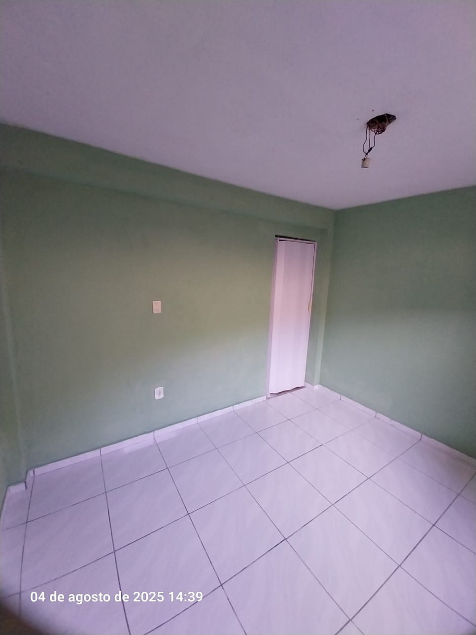 CASA NO BAIRRO ALMERINDA