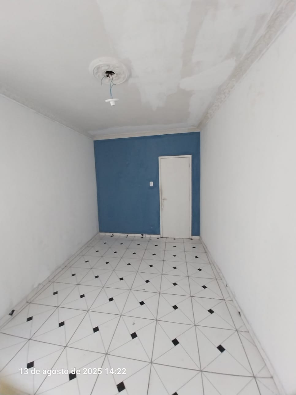 APARTAMENTO NO COLUBANDÊ