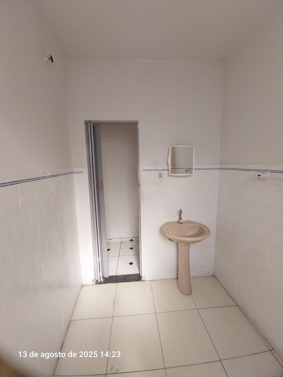 APARTAMENTO NO COLUBANDÊ