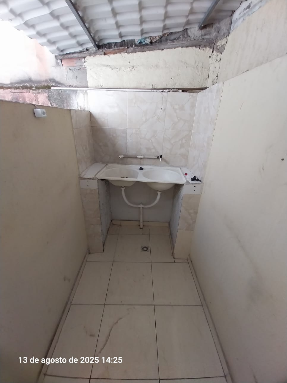 APARTAMENTO NO COLUBANDÊ