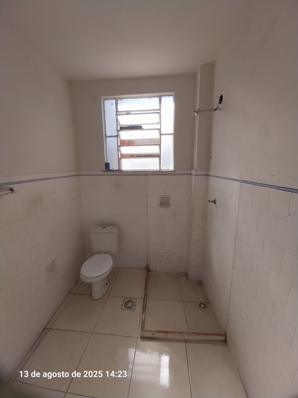 APARTAMENTO NO COLUBANDÊ