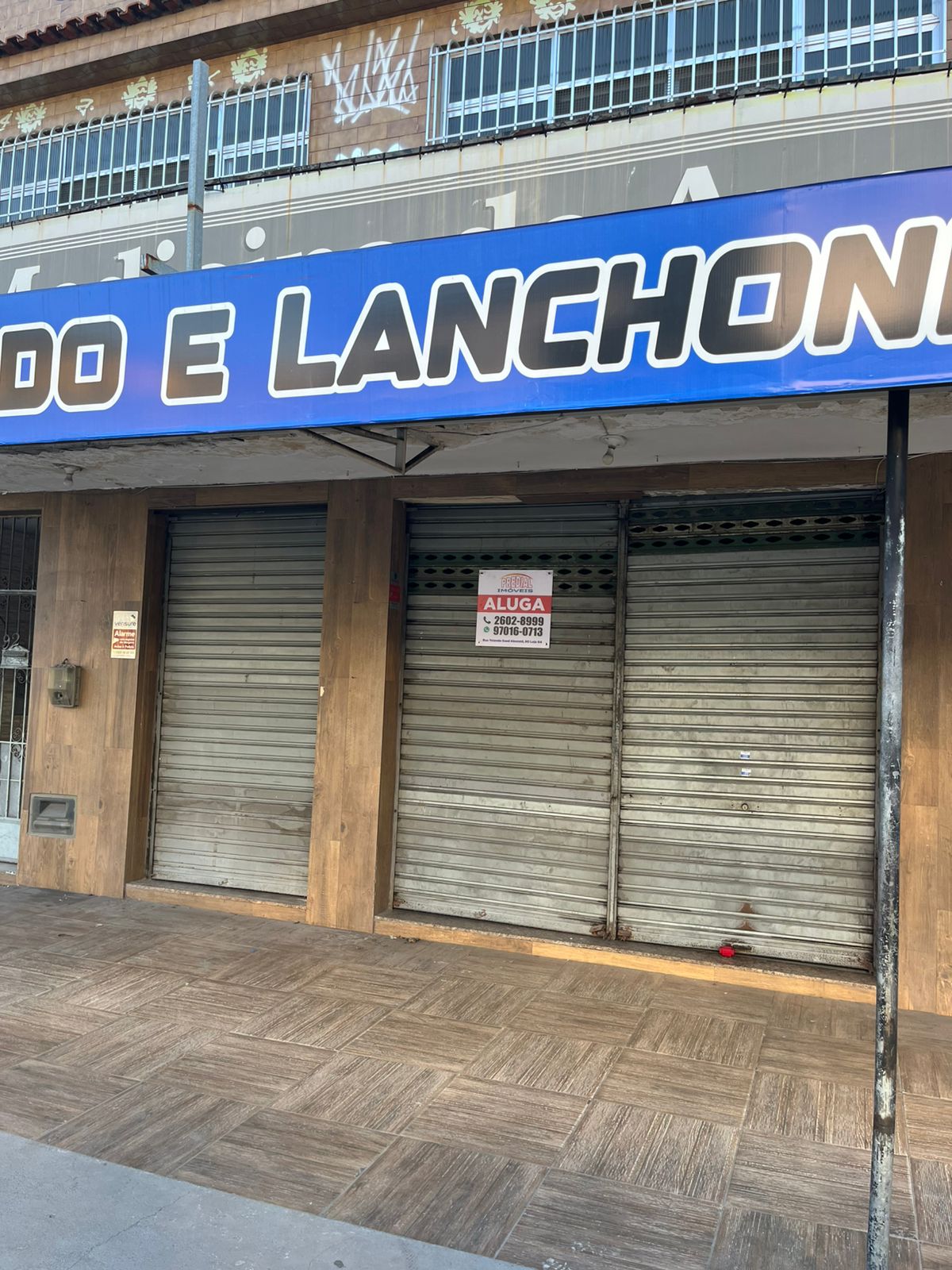 LOJA COMERCIAL COM BANHEIRO