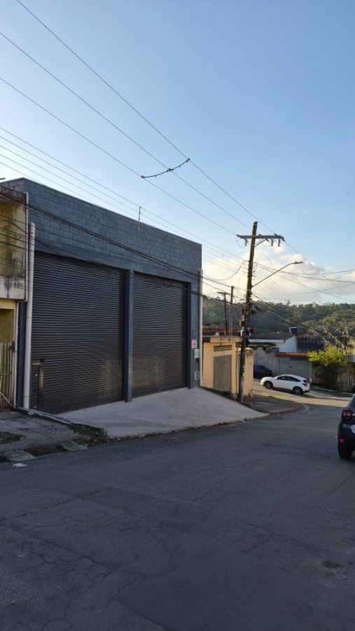 Galpão Comercial Novo para Locação em Arujá SP